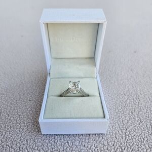 Bo.Dream Cushion Cut Sterling Silver Engagement Ring SZ 5 1/2 Fake Diamond Party